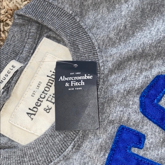 Abercrombie and Fitch Shirt - Picture 6 of 7